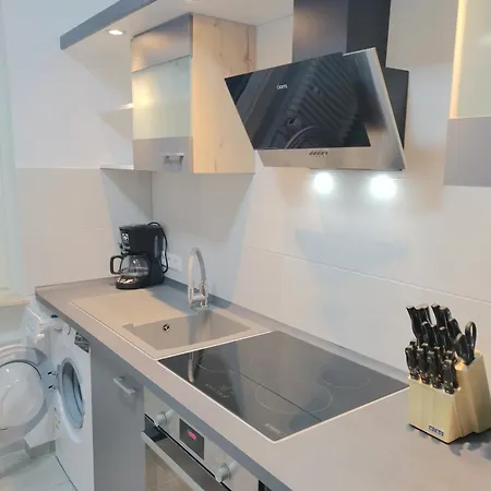 Schoene 90 Uni Nah * Mayence